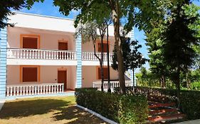 Vila Gridi- Apartamente Me Qera